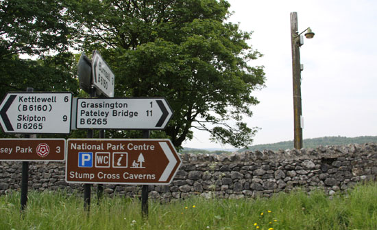Stump Cross Caverns sign